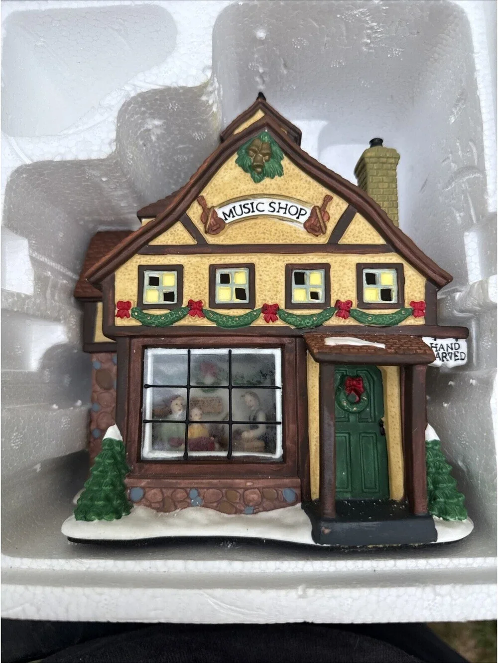 2001 Collection Carole Towne Music Shop-  Rare